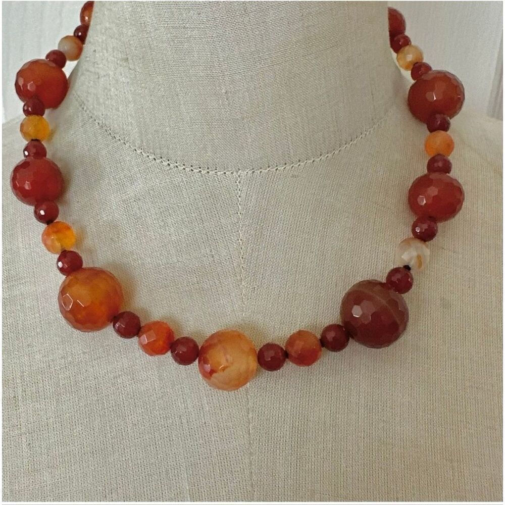 Natural Carnelian Graduated Necklace with Solid 14K Gold Filigree Clasp